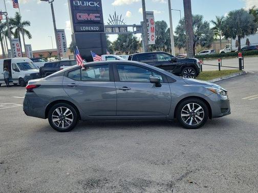 2025 Nissan Versa 1.6 SV