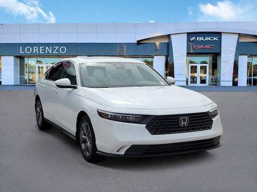 Platinum White Pearl 2024 Honda Accord EX