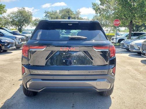 2026 GMC Terrain FWD Elevation