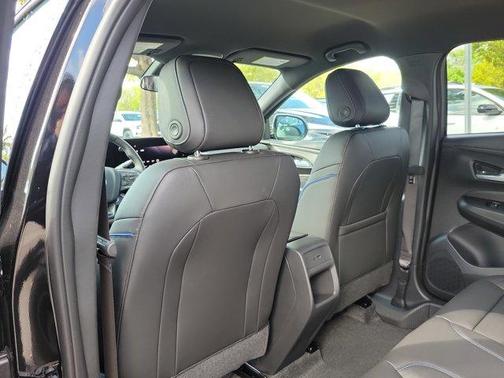 Ebony Twilight Metallic 2026 Buick Envista Sport Touring