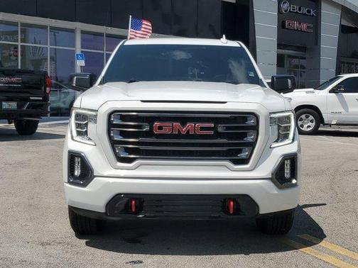 2021 GMC Sierra 1500 AT4
