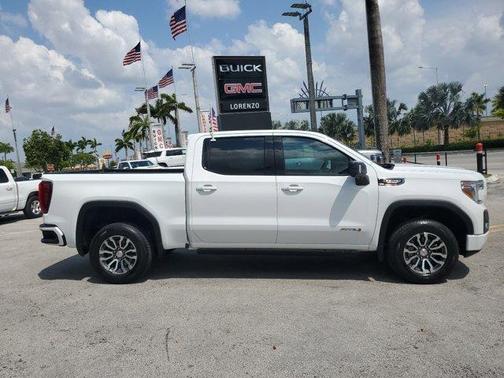 2021 GMC Sierra 1500 AT4