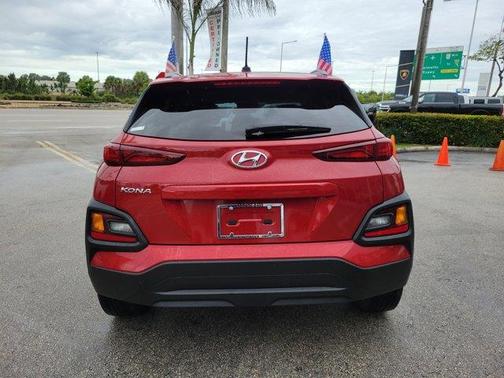 Pulse Red 2021 Hyundai KONA SEL