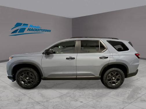 Sonic Gray Pearl 2026 Honda Pilot TrailSport