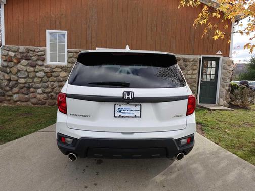 2023 Honda Passport AWD EX-L