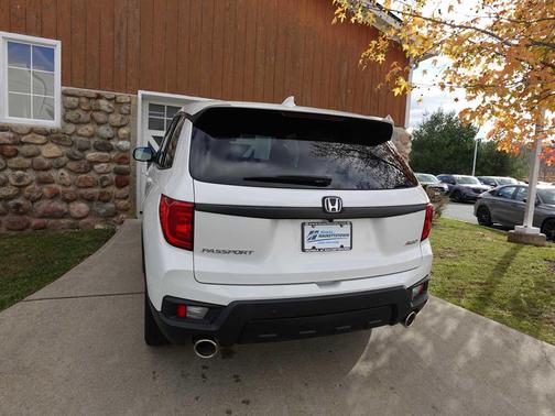 2023 Honda Passport AWD EX-L