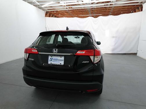 2022 Honda HR-V LX