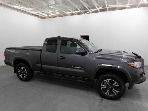 2019 Toyota Tacoma TRD Sport