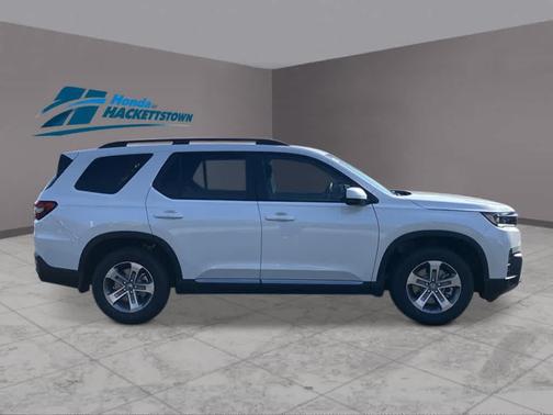 Platinum White Pearl 2026 Honda Pilot EX-L
