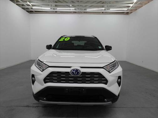 2020 Toyota RAV4 Hybrid SE