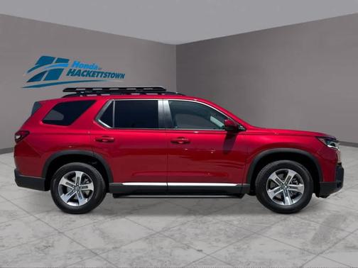 Radiant Red Metallic II 2026 Honda Pilot EX-L