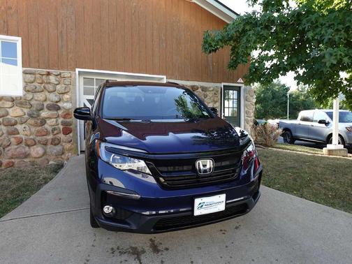 2022 Honda Pilot AWD Sport