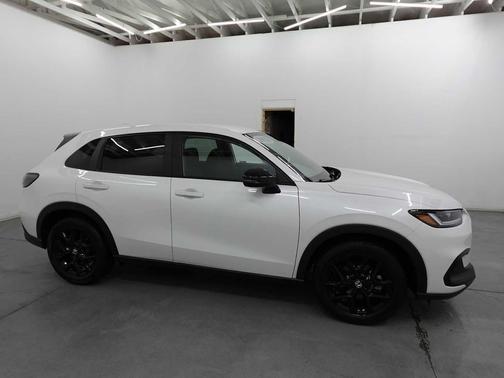 2023 Honda HR-V AWD Sport