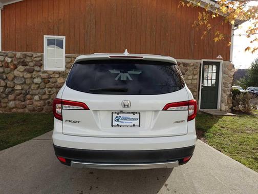 2021 Honda Pilot AWD EX