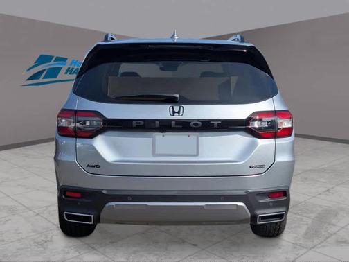 2026 Honda Pilot Touring 8-Passenger