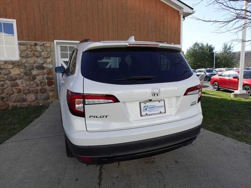 2022 Honda Pilot AWD Sport