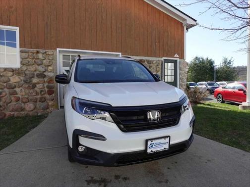 2022 Honda Pilot AWD Sport
