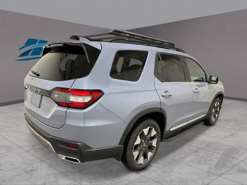 Sonic Gray Pearl 2026 Honda Pilot Elite