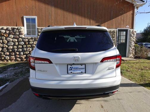 2022 Honda Pilot AWD Sport