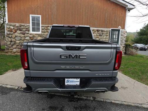Sterling Metallic 2024 GMC Sierra 1500 Denali Ultimate