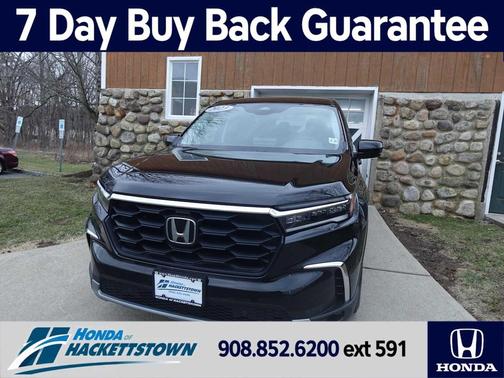 Crystal Black Pearl 2023 Honda Pilot AWD EX-L 7 Passenger