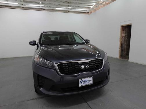 Gravity Grey 2020 Kia Sorento LX