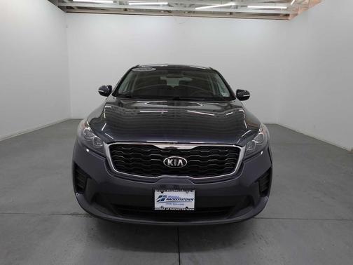 Gravity Grey 2020 Kia Sorento LX
