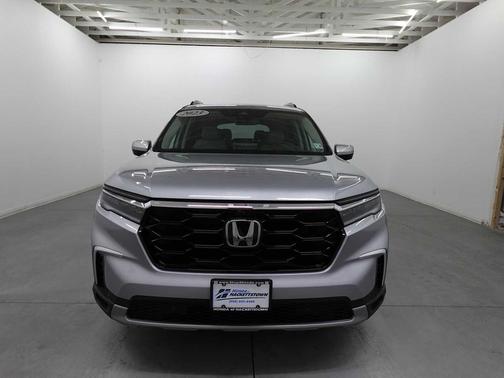 2023 Honda Pilot AWD Elite