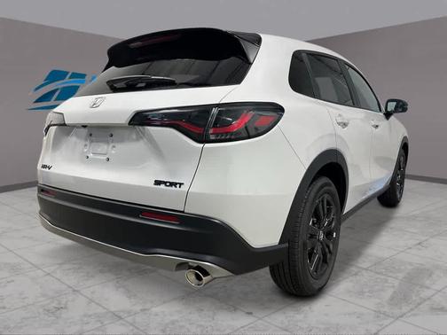 Platinum White Pearl 2026 Honda HR-V AWD Sport