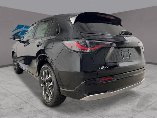 Crystal Black Pearl 2027 Honda HR-V EX-L