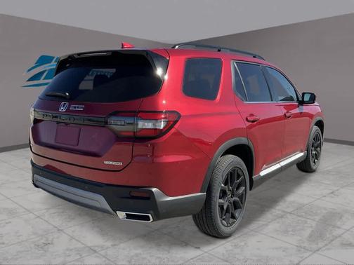2025 Honda Pilot Touring 8-Passenger