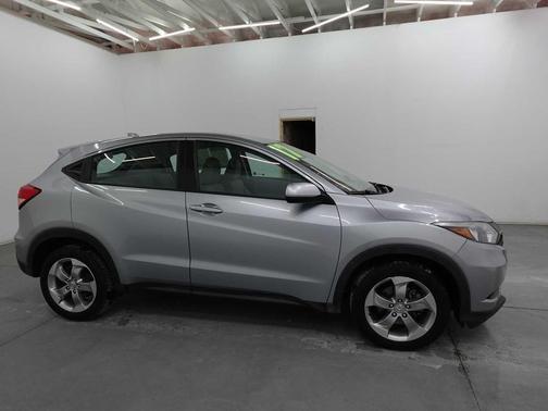 2017 Honda HR-V LX