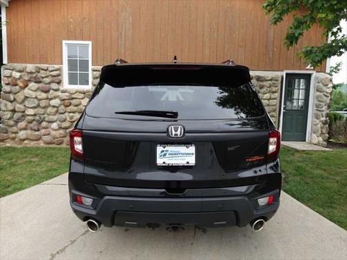 2022 Honda Passport AWD TrailSport