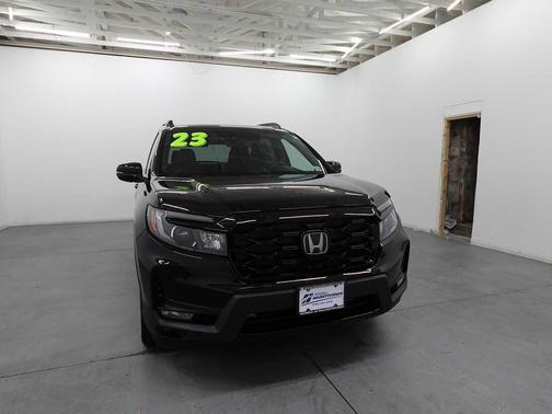 2023 Honda Passport AWD Elite
