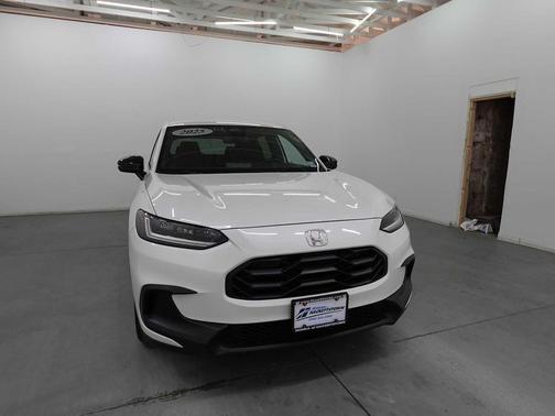 2025 Honda HR-V AWD Sport