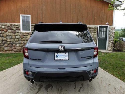 2024 Honda Passport AWD Black