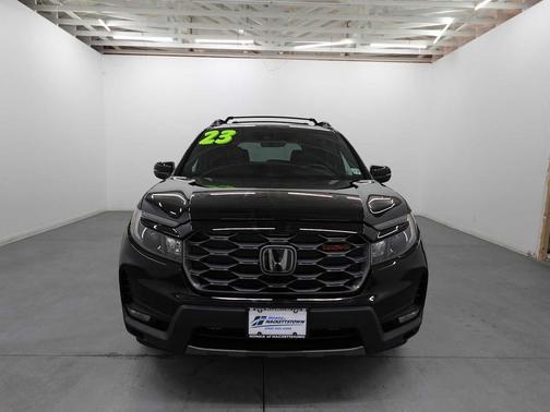 2023 Honda Passport AWD TrailSport