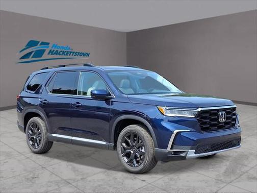 2025 Honda Pilot Touring 8-Passenger