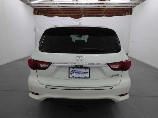 2017 INFINITI QX60 Base
