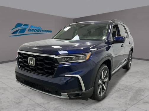2025 Honda Pilot Touring 8-Passenger