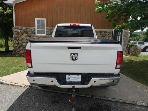 2017 RAM 2500 Tradesman Crew Cab 4x4 6'4' Box