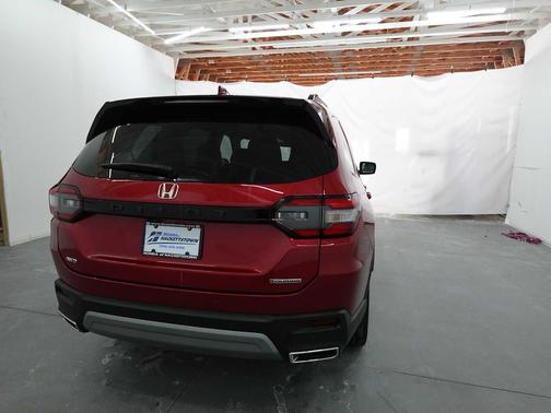 2023 Honda Pilot Touring 8-Passenger