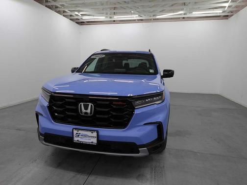 2023 Honda Pilot AWD TrailSport