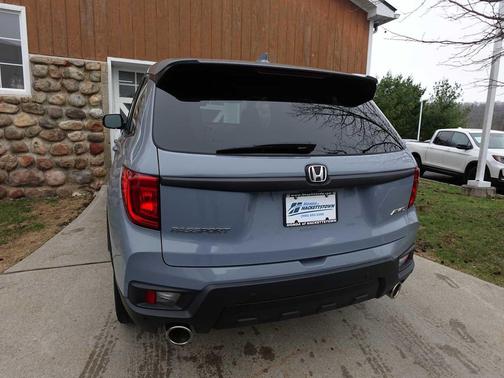 Sonic Gray Pearl 2023 Honda Passport AWD EX-L
