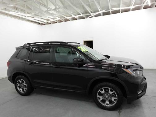 2022 Honda Passport AWD TrailSport