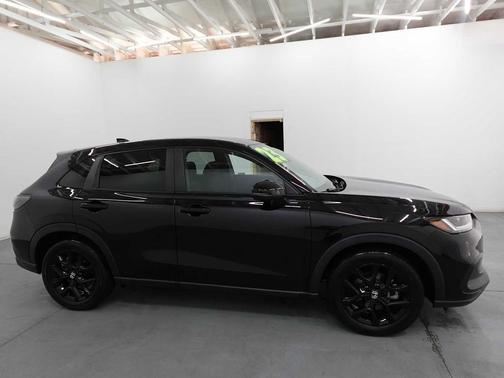 2023 Honda HR-V AWD Sport