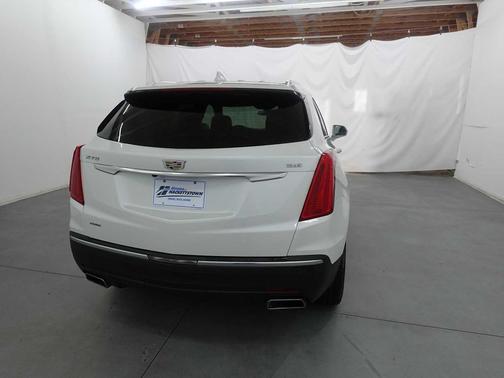 2017 Cadillac XT5 Premium Luxury