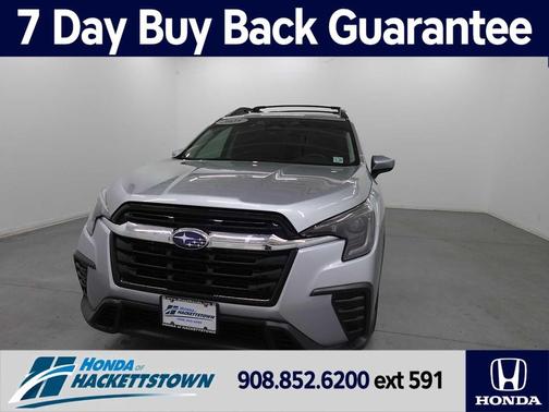 Ice Silver Metallic 2025 Subaru Ascent Premium 8-Passenger