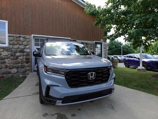 2023 Honda Pilot AWD TrailSport