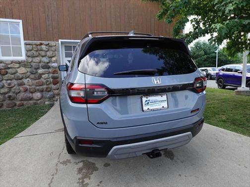 2023 Honda Pilot AWD TrailSport